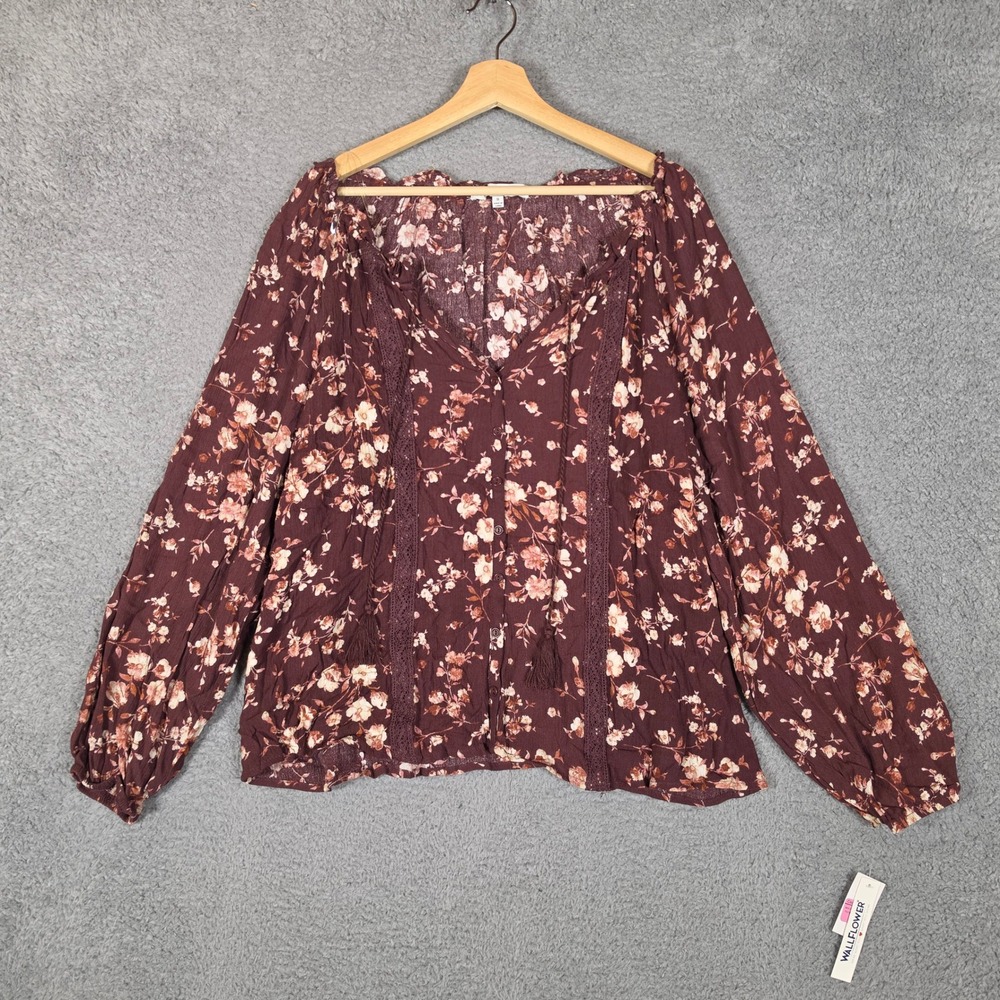Wallflower Peasant Top Womens 1X Burgundy NEW Dawson Floral Tassel Crochet Lace